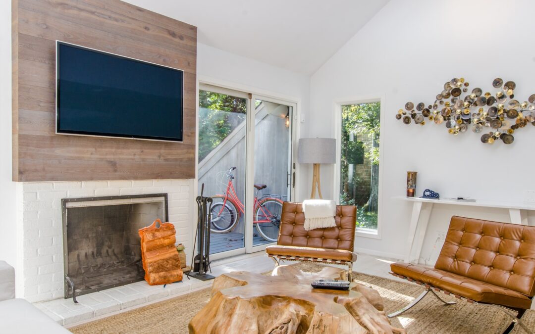 Incorporating Cabinets/TVs into Your Living Space